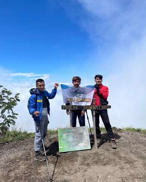 Jasa Transportasi Pendakian Gunung Merbabu Via Selo Dan Via Suwanting ...